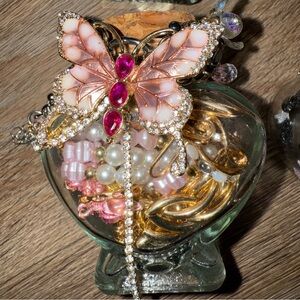 Elegant Pink Butterfly Brooch with Gold Accents